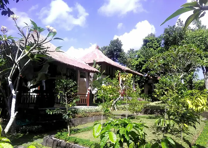 Astawa House